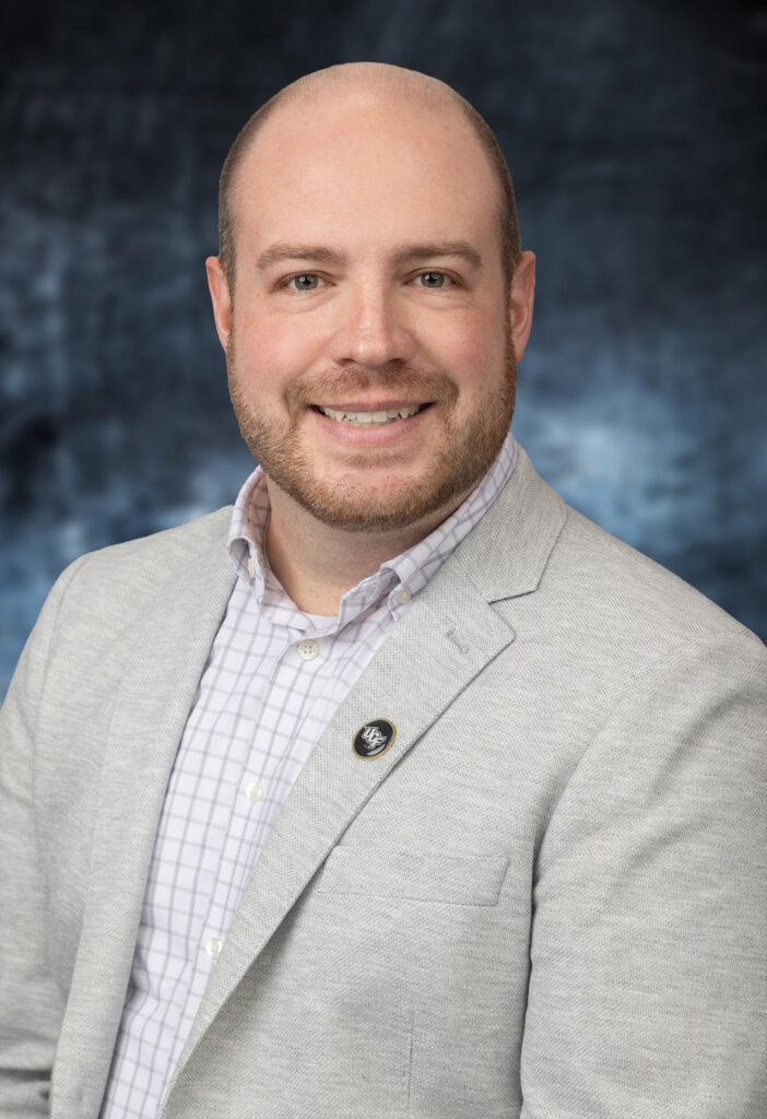 Portrait Headshot of Mike Harding