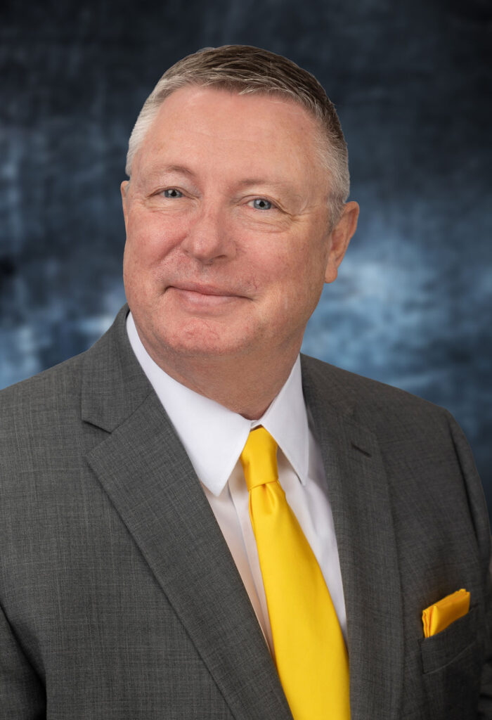 Portrait Headshot of Mike Vermillion