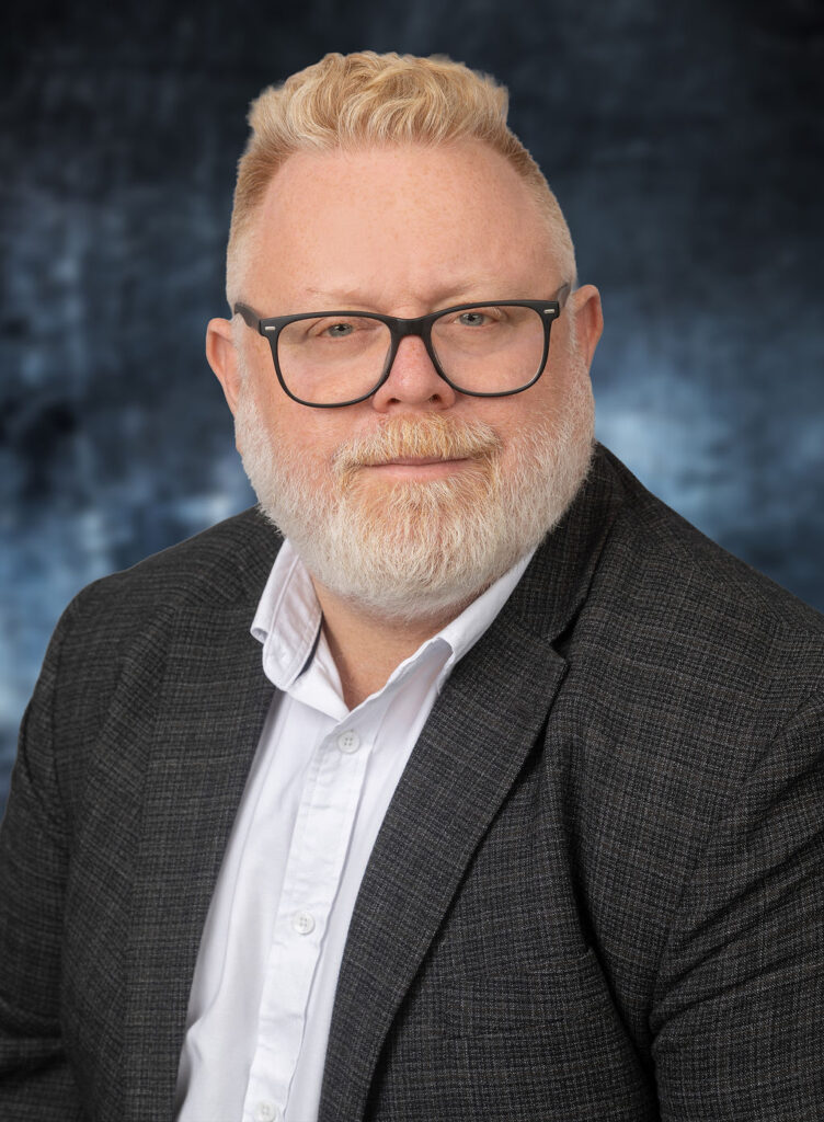 Portrait Headshot of Richard Welsh
